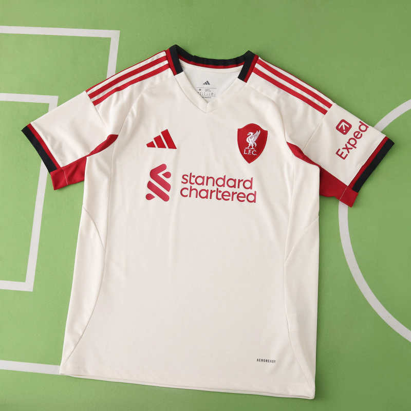 COMBO Liverpool 2025/26 - BLACK NOVEMBER